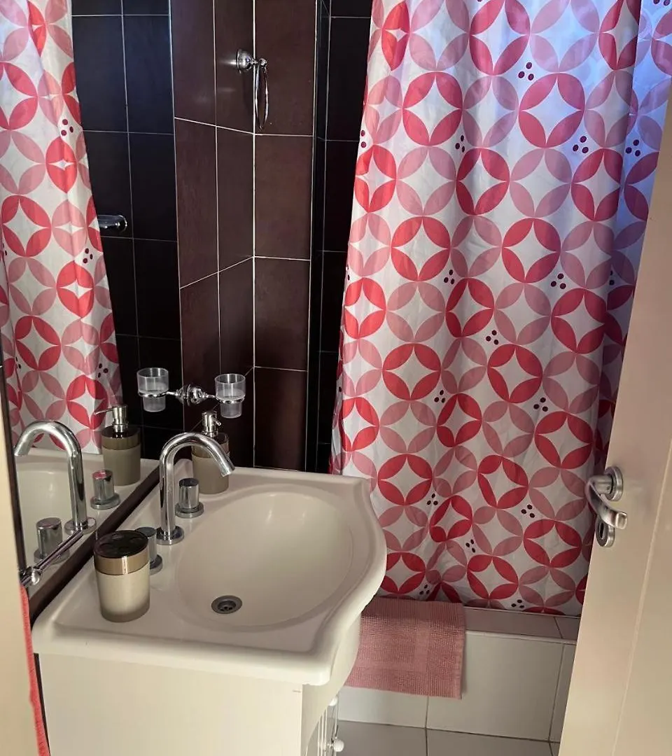 Departamento Con Parking Privado En El Corazon De Mendoza Apartment 0*,  Argentina